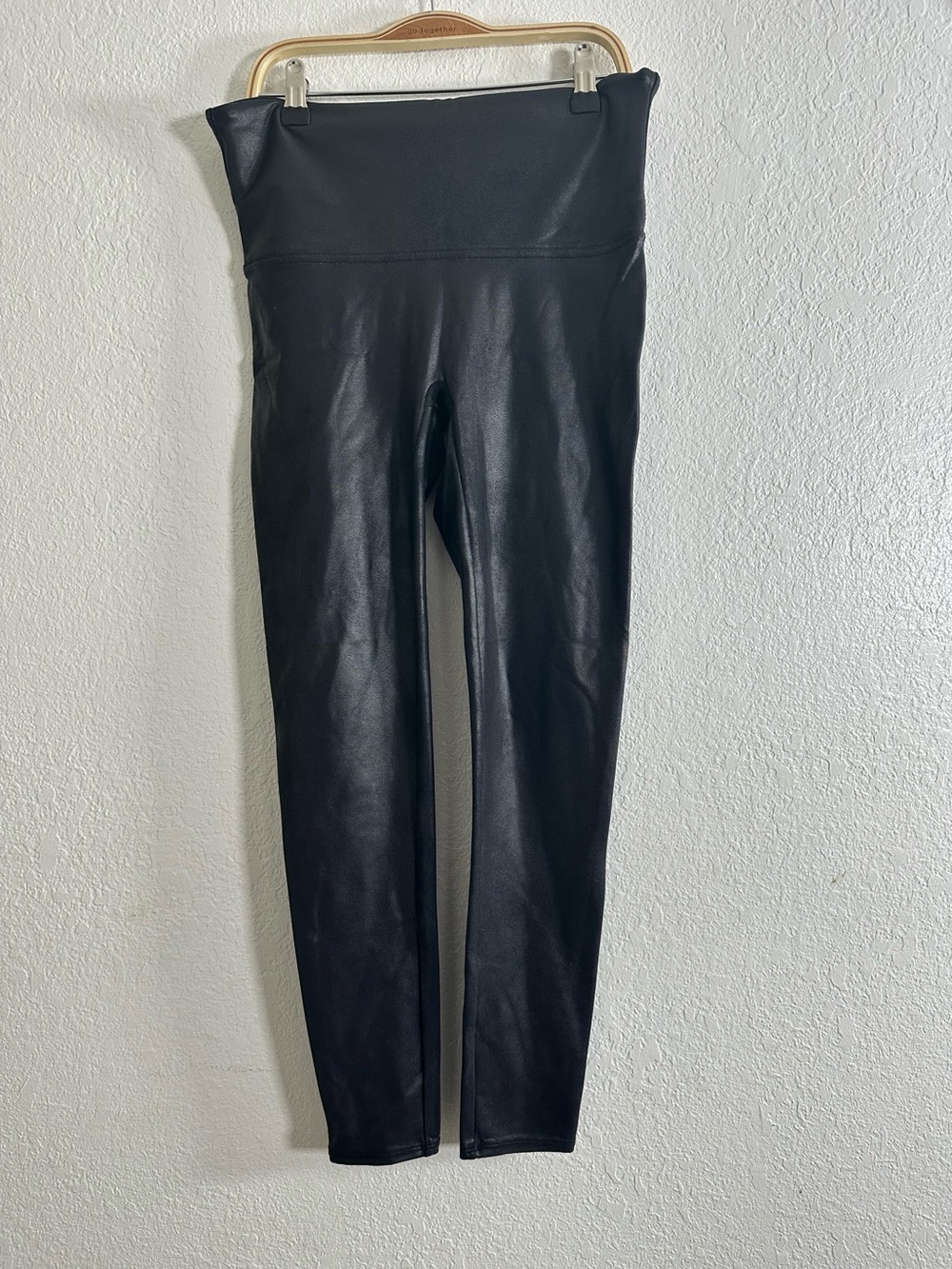 Spanx Faux Leather Leggings Size L - Picture 3 of 11